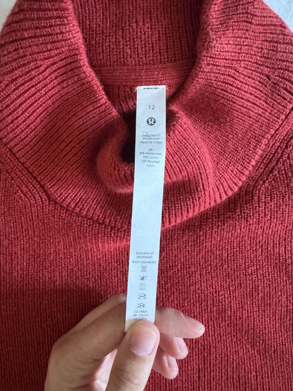 Lululemon Merino Wool-Blend Ribbed Turtleneck Sweater Cayenne Rust Size 12